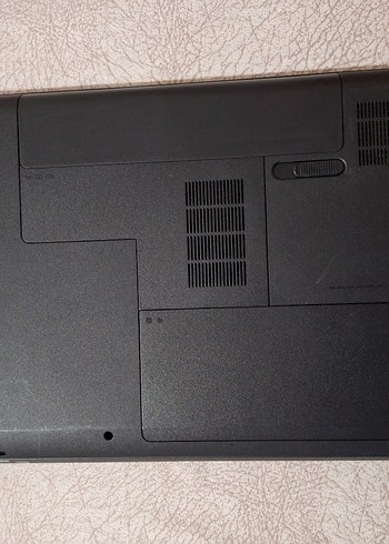 Beden Renk HP 250 Dizüstü Bilgisayar
