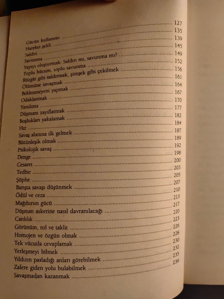 Mücadele Eden Herkes İçin Strateji Kitabı - Görsel 3
