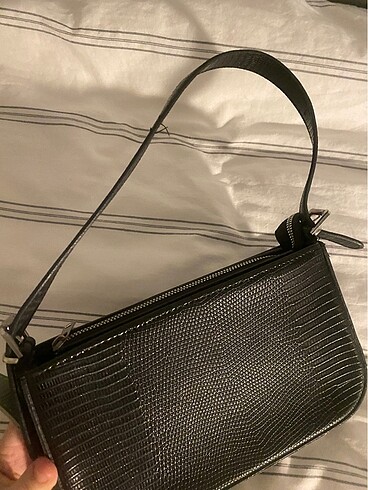 siyah kol çantası - Görsel 2