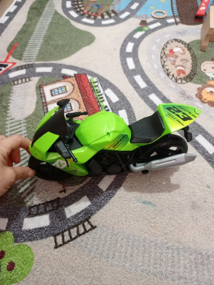 Yeşil Renkli Oyuncak Motosiklet - Görsel 2