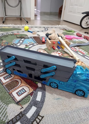 Mavi Oyuncak taşıyıcı tır - Görsel 2