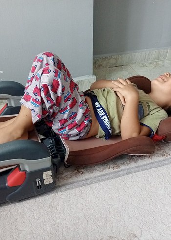 Kahverengi Gri Çocuk Oto Koltuğu - Görsel 2