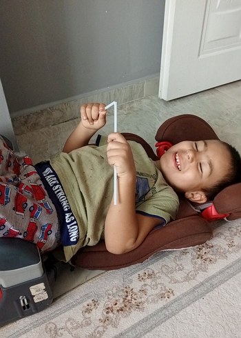 Kahverengi Gri Çocuk Oto Koltuğu - Görsel 7