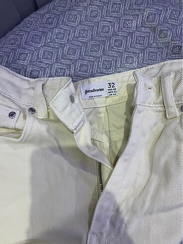 32 Beden Stradivarius krem rengi kot pantolon