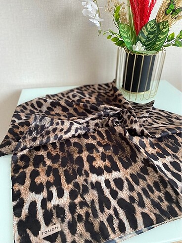 Touch leopar