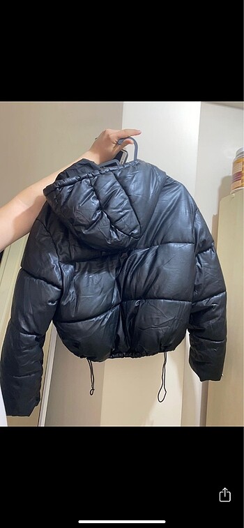Bershka Bershka Siyah Şişme Mont