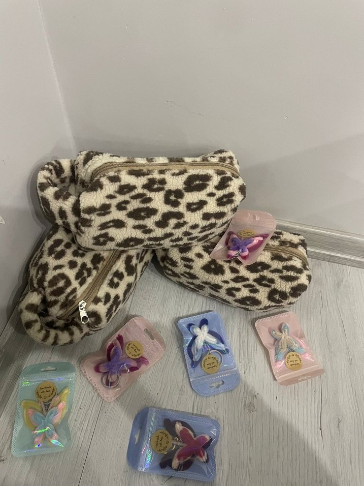 Leopar Desenli Kahverengi Kadın Makyaj Çantası - Görsel 2