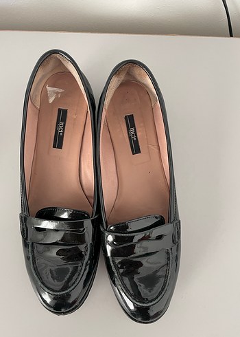 Parlak Siyah Rugan Kadın Loafer - Görsel 2