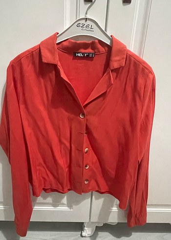 Kadın Kırmızı Düğmeli Uzun Kollu Gömlek - Görsel 2