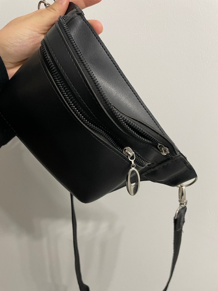 Zincir Detaylı Siyah Deri Kadın Çapraz Çanta - Görsel 2