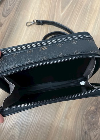 ARMINE Deri Fermuarlı Kadın Çanta - Görsel 5