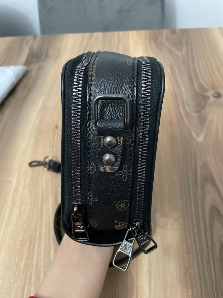 ARMINE  Deri Fermuarlı Kadın Çanta - Görsel 3