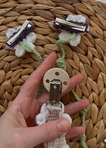 El Yapımı Çiçekli Bebek Emzik Zinciri ve Saç Aksesuarı - Görsel 2