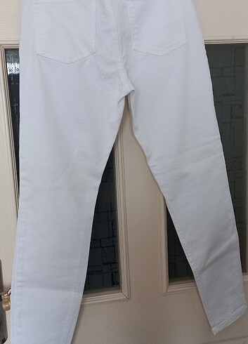 30 Beden beyaz Renk LCW beyaz jean pantolon