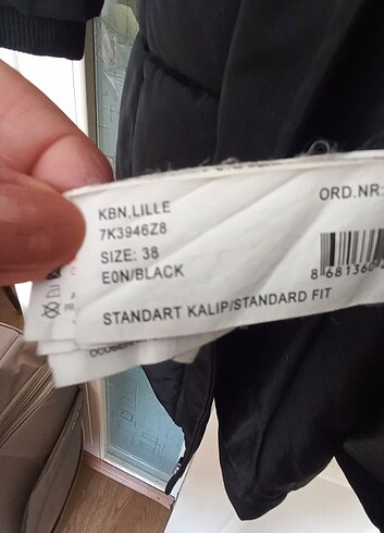 38 Beden siyah Renk LCW kadın şişme kaban
