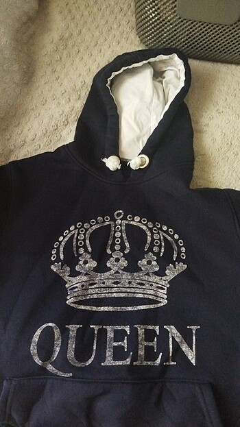 Queen yazılı sweatshirt 