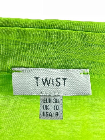 38 Beden yeşil Renk Twist Bluz %70 İndirimli.
