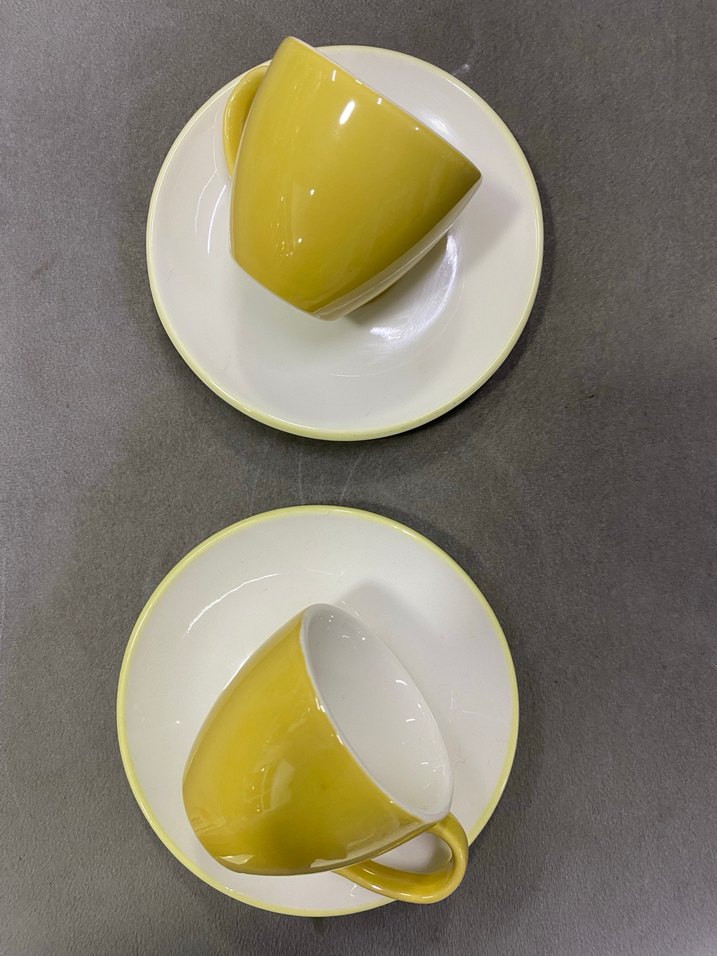 Yeşil Kenarlı Seramik Fincan ve Tabak Seti ikili - Görsel 3