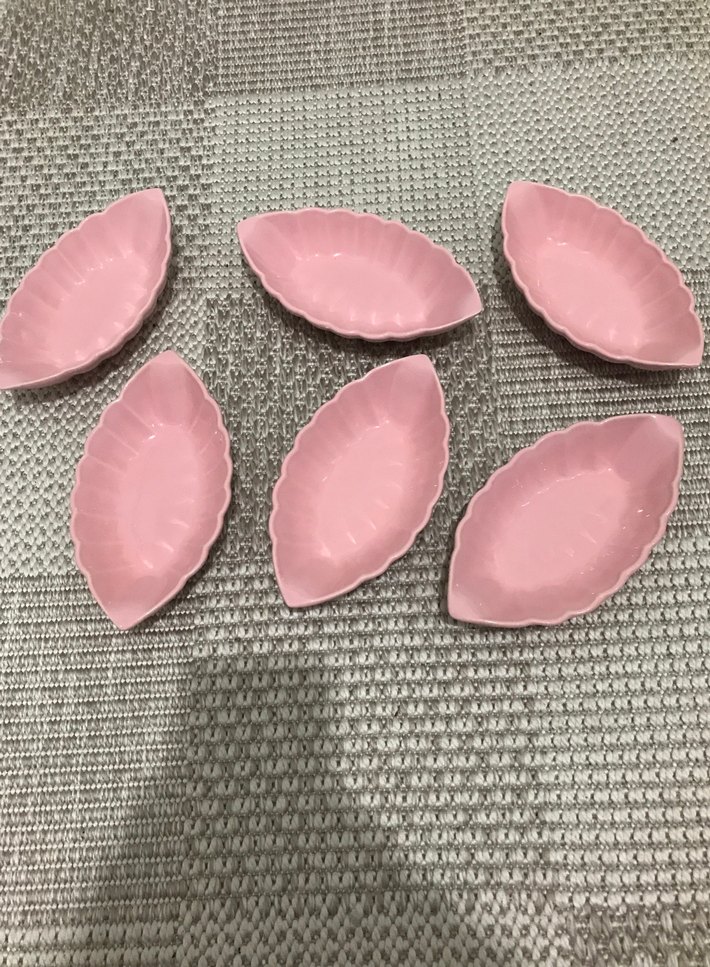 Pembe Nakışlı Yaprak Desenli Tabak Seti - Görsel 2