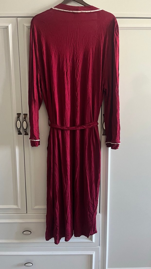 Bordo Nakışlı Uzun Kadın Sabahlık - Görsel 2