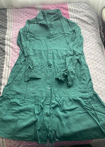 Düğmeli Yeşil Uzun Keten Elbise - Görsel 3