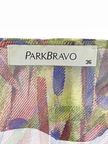 36 Beden çeşitli Renk Park Bravo Bluz %70 İndirimli.