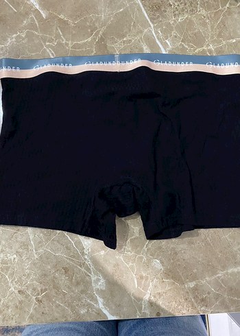 Gladunder erkek boxer - Görsel 2