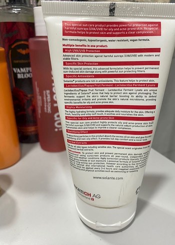 Solante Acnes SPF 50+ Güneş Koruyucu Losyon 150 ml - Görsel 2