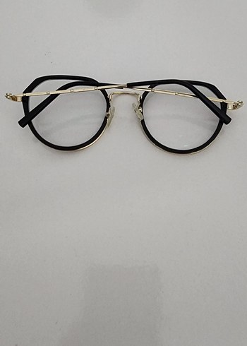 Klasik Altın Kadın Gözlüğü - Görsel 5
