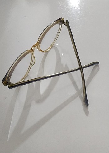 Şeffaf Bej Vintage Kadın Gözlüğü - Görsel 5