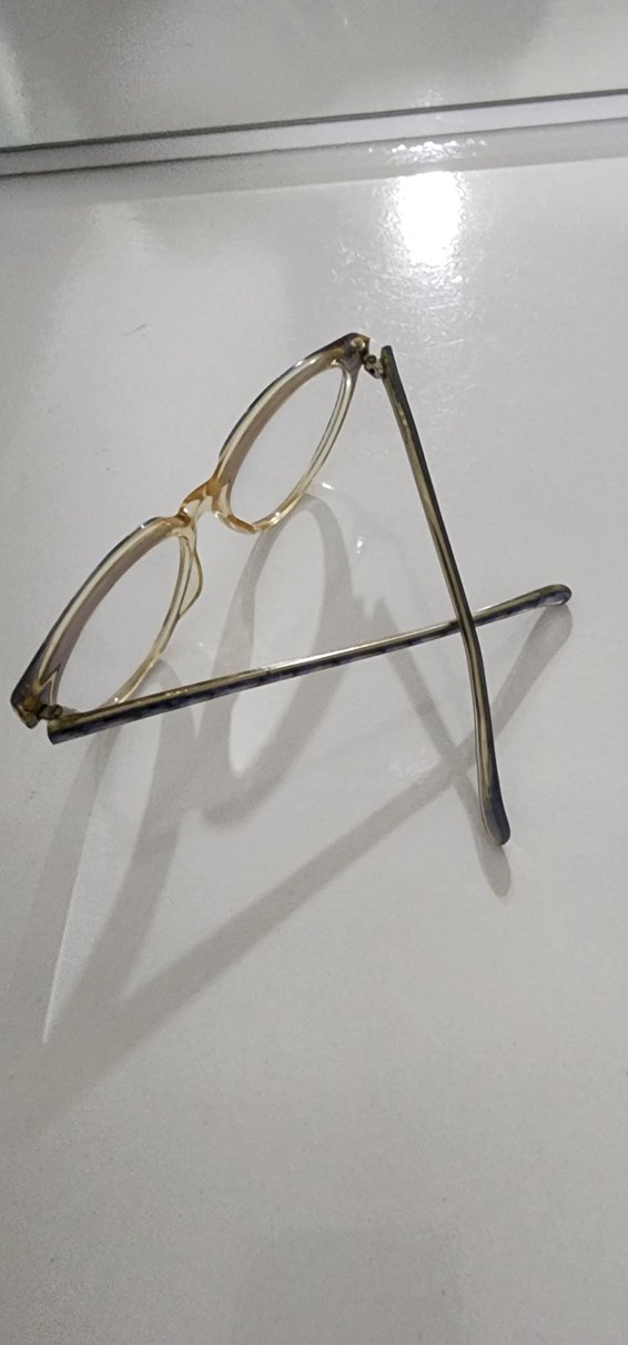 Şeffaf Bej Vintage Kadın Gözlüğü - Görsel 5