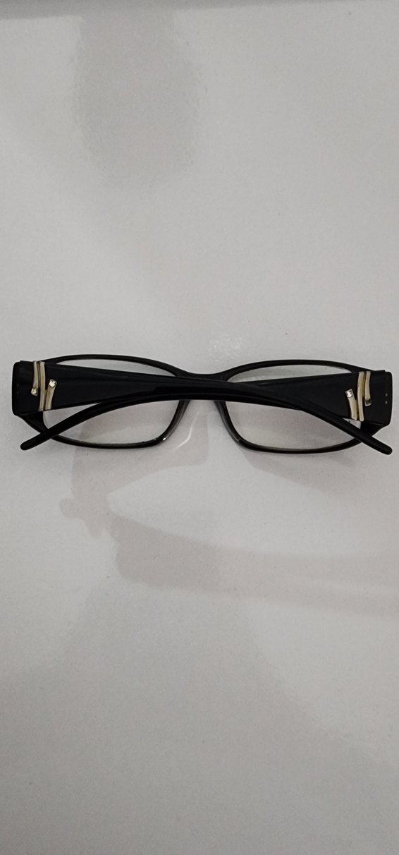 Klasik Tarz Kahverengi Tokalı Kadın Gözlüğü - Görsel 2