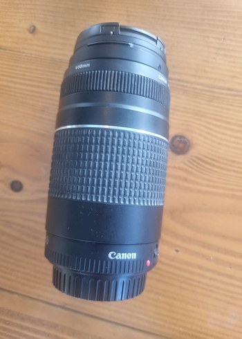 Canon 75-300mm Zoom Lens