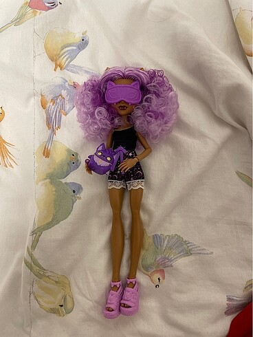  Beden Renk Monster High Gizemli Sırlar Havalı Pijama Partisi serisi Clawdee