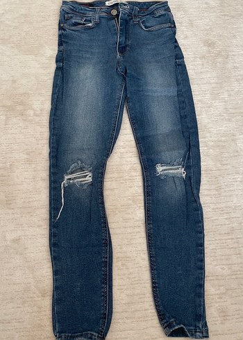 Yırtık Detaylı Kadın Kot Pantolon