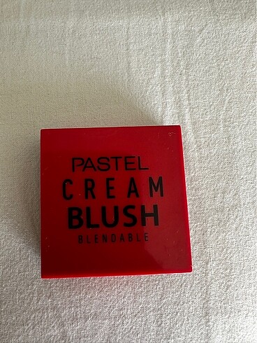 PASTEL CREAM BLUSH