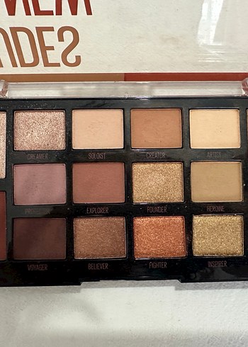 Maybelline Nudes of New York Göz Farı Paleti - Görsel 2