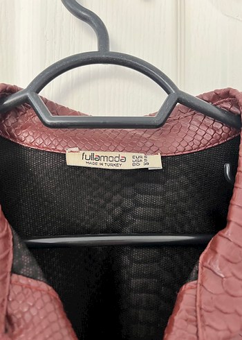 Düğmeli Kahverengi Yılan Derisi Desenli Deri Ceket - Görsel 3