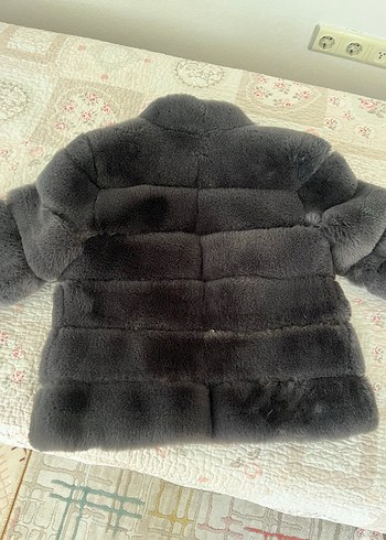 Gri Kadın Kürk Detaylı Midi Boy Mont - Görsel 4