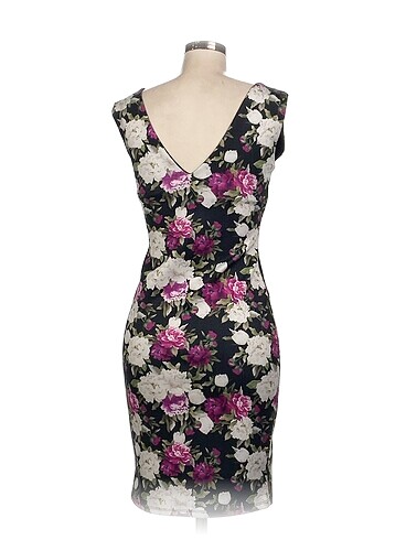 m Beden Vintage Love Kısa Elbise %70 İndirimli.