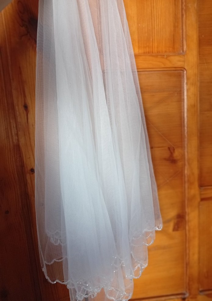 Drapeli Beyaz Düğün Duvağı - Görsel 3