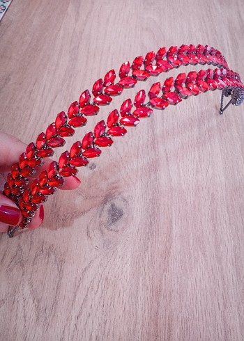 Kırmızı Parlak Cam Taşlı Kadın Saç Tokası - Görsel 4