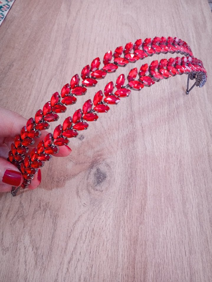 Kırmızı Parlak Cam Taşlı Kadın Saç Tokası - Görsel 4