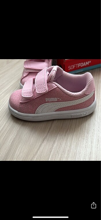 Puma Puma pembe pullu kız ayakkabısı