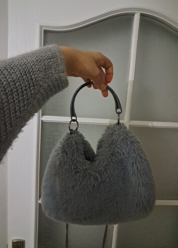 Stradivarius tüylü anta  - Görsel 2