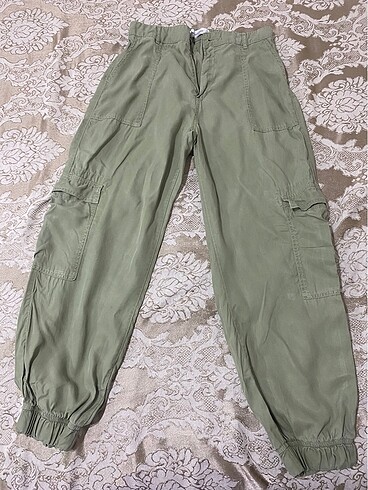 Stradivarius kargo pantolon