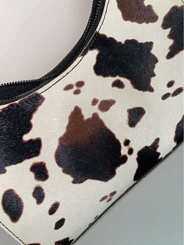 İnek Desenli Çanta - Görsel 7