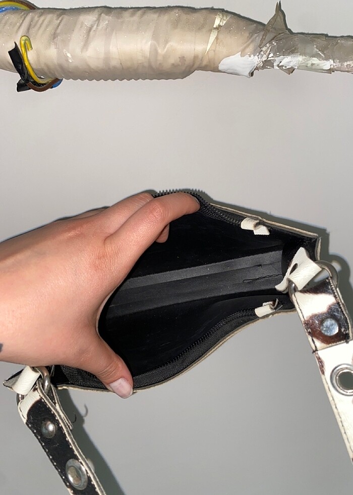 İnek Desenli Çanta - Görsel 4