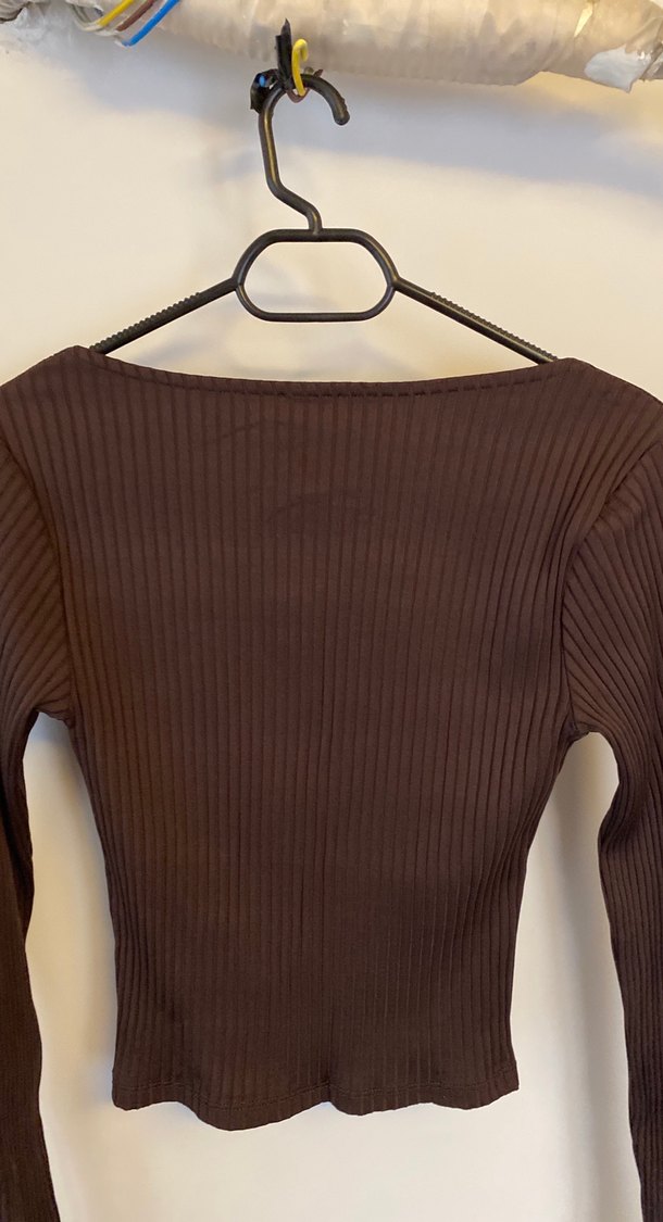 Kahverengi Kalp Yaka Fitilli Bluz - Görsel 3