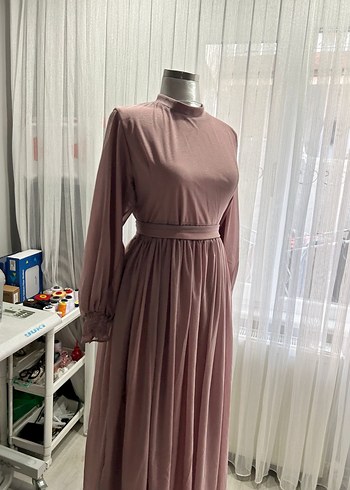 Bej Yüksek Yakalı Uzun Salaş Elbise - Görsel 2